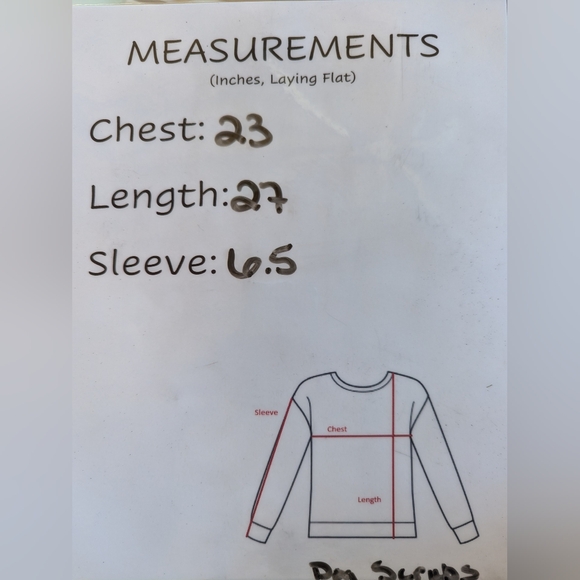 Scrubs Top in White with Dogs Size L - Picture 6 of 6